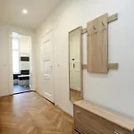 Historic Centre V Appartement Praag